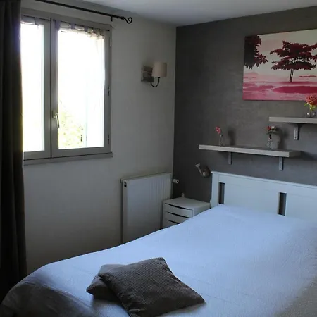 Сasa de vacaciones Maison Du Lavoir Disneyland Bailly-Romainvilliers